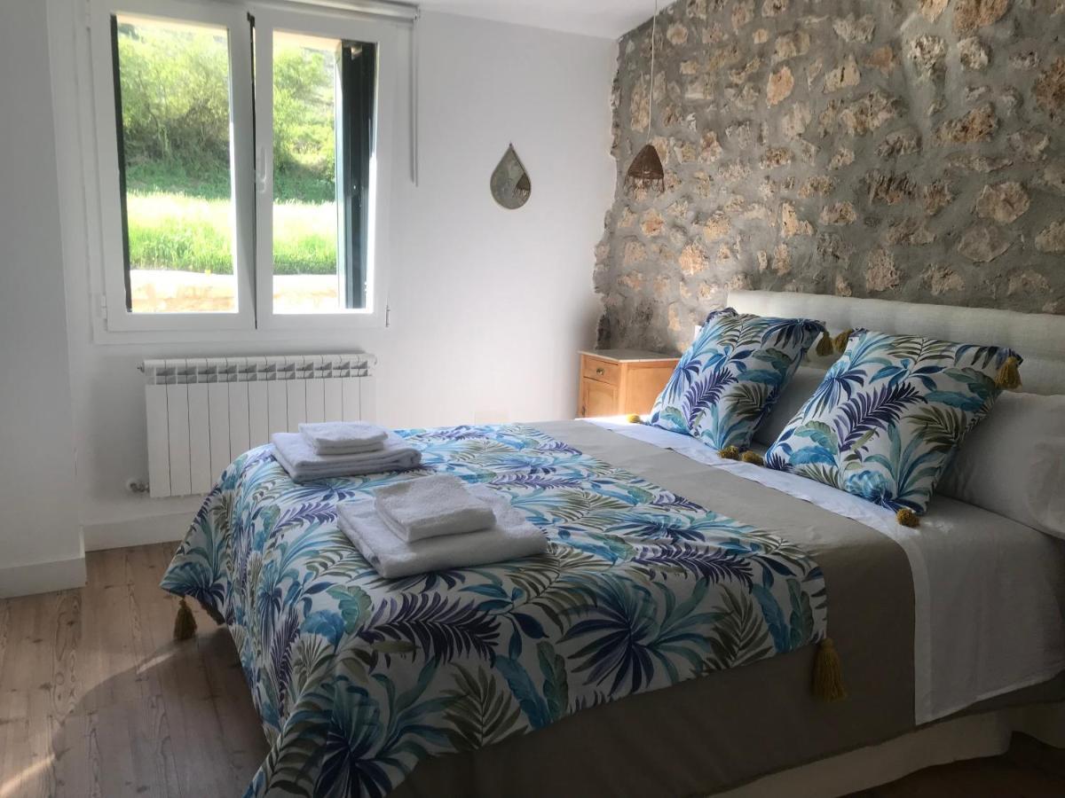 El Pecu Casa Rural Starfamiliar Bustillo Del Paramo Exteriér fotografie