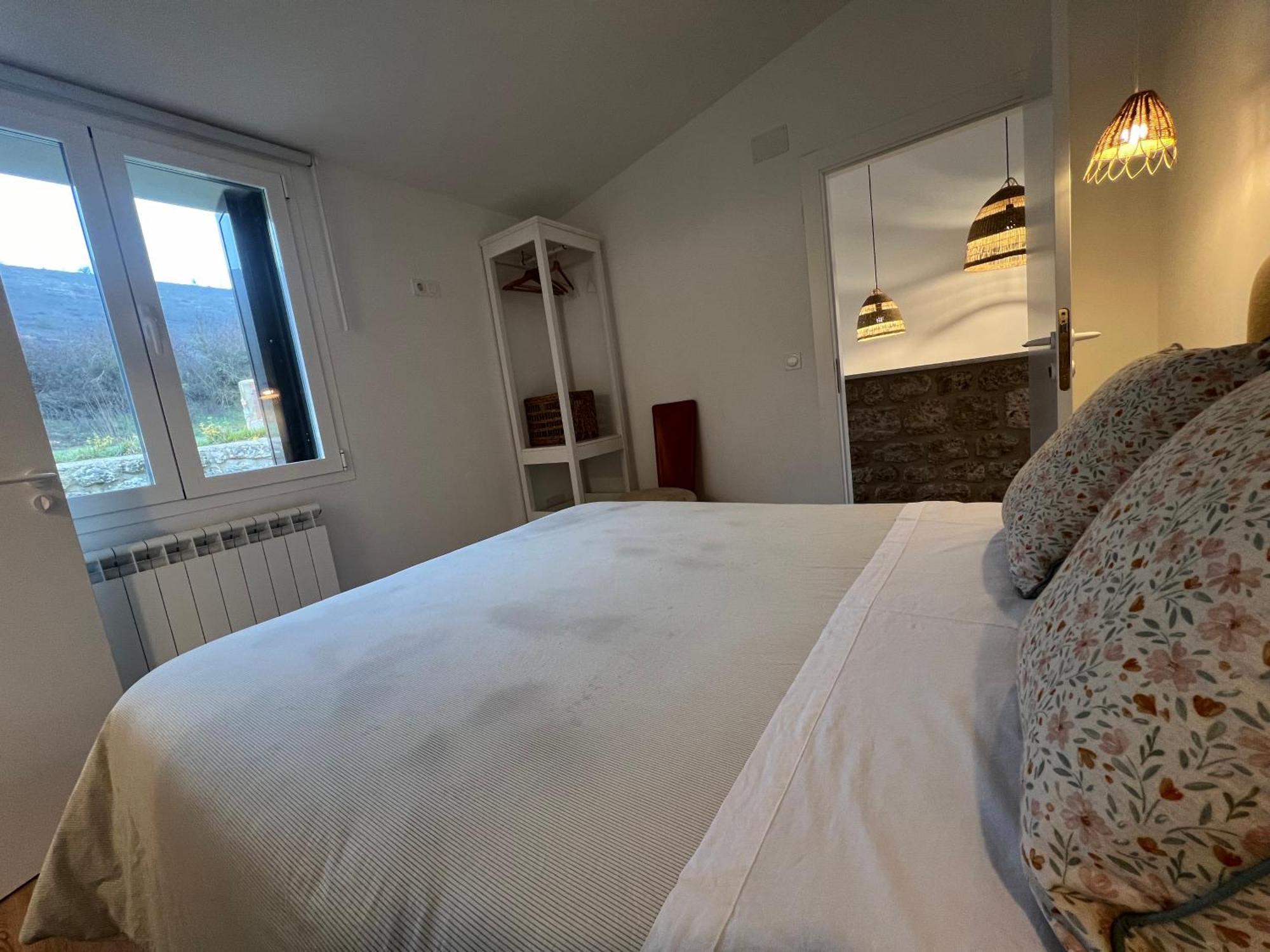 El Pecu Casa Rural Starfamiliar Bustillo Del Paramo Exteriér fotografie