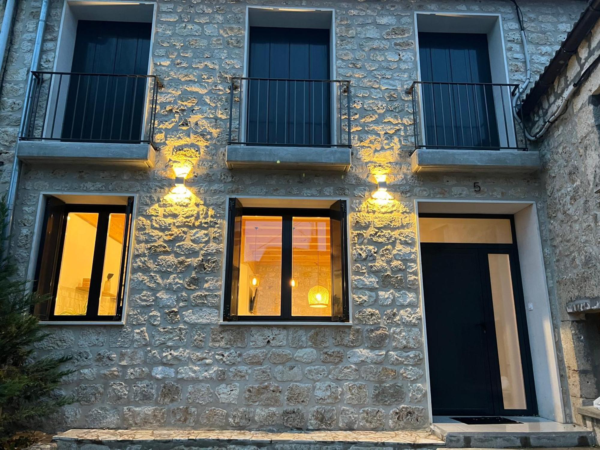 El Pecu Casa Rural Starfamiliar Bustillo Del Paramo Exteriér fotografie