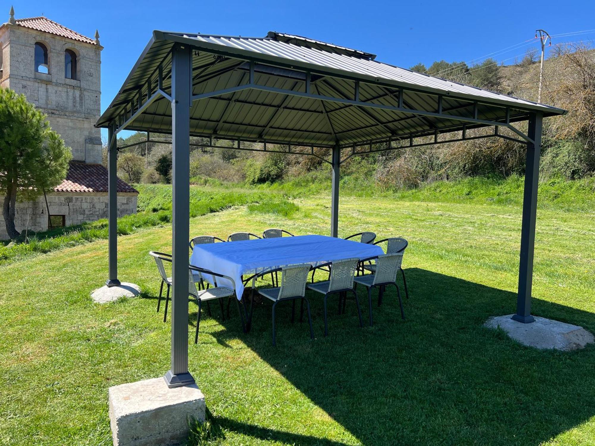 El Pecu Casa Rural Starfamiliar Bustillo Del Paramo Exteriér fotografie